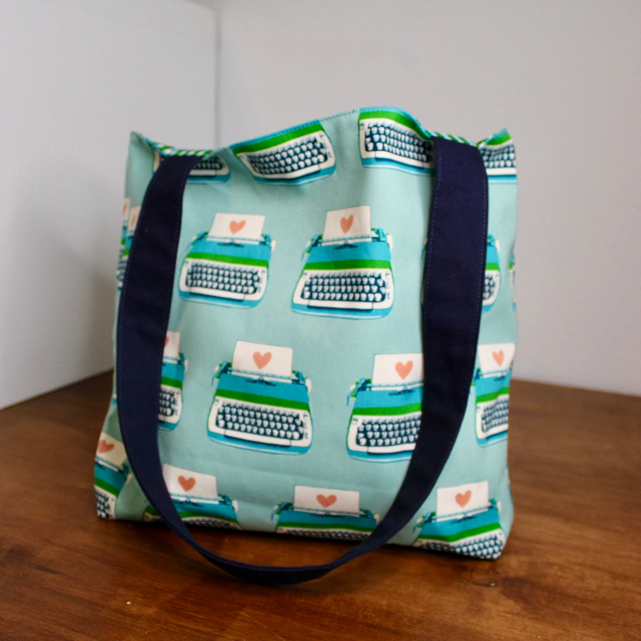 Roomy Tote